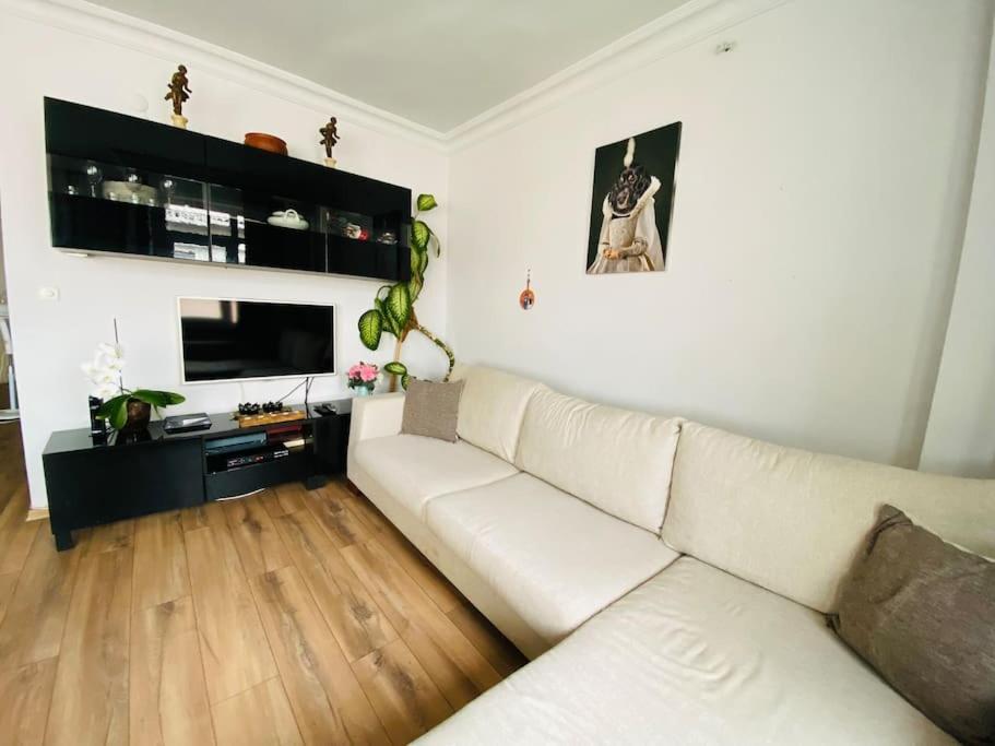 Bosphorus In The Center Of Besiktas Apartment Istanbul Exterior foto